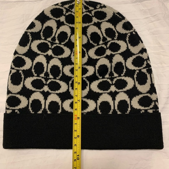 COACH signature knit beanie - Picture 5 of 5